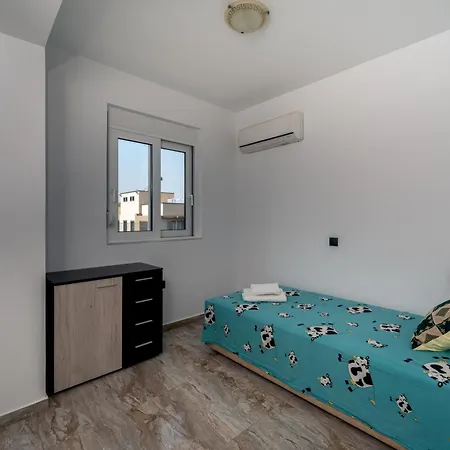 Sweet Luxury 5 Apartman Jaliszósz